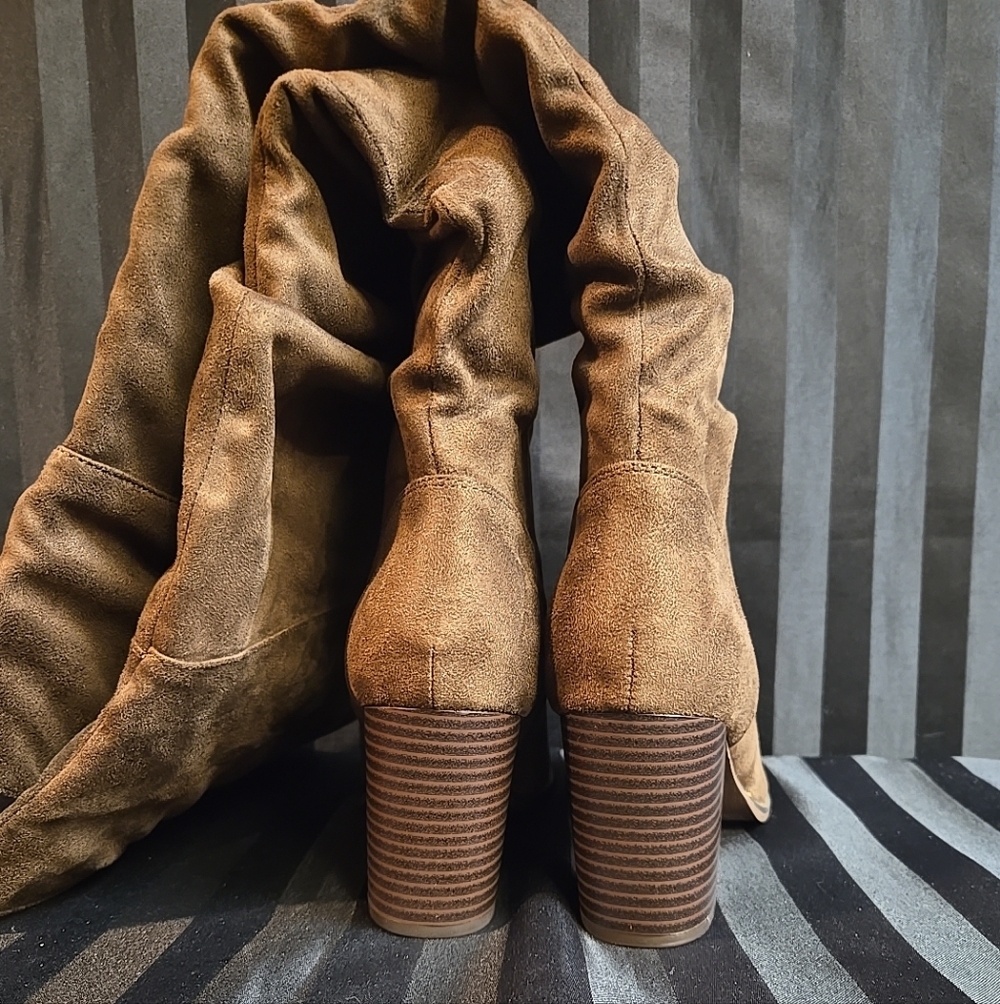 Journee Collection Women US 7 Or 10 Kaison Thigh High Boots Faux Suede Chocolate - Picture 10 of 16